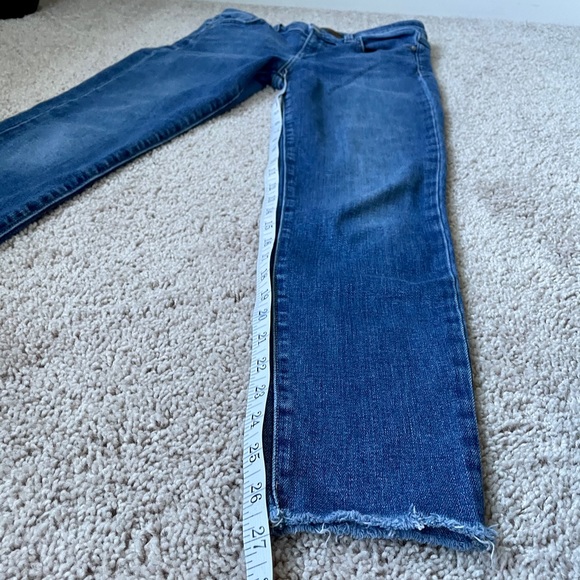 ❌SOLD❌ {Joe’s Jeans} Skinny Ankle Jeans - Picture 3 of 9